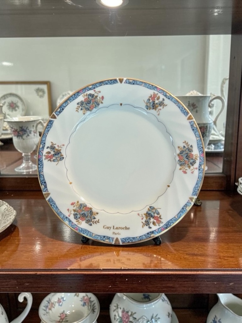 Guy Laroche Paris Porcelain Plate Blue Floral Pattern Gold Rim Vintage Preowned